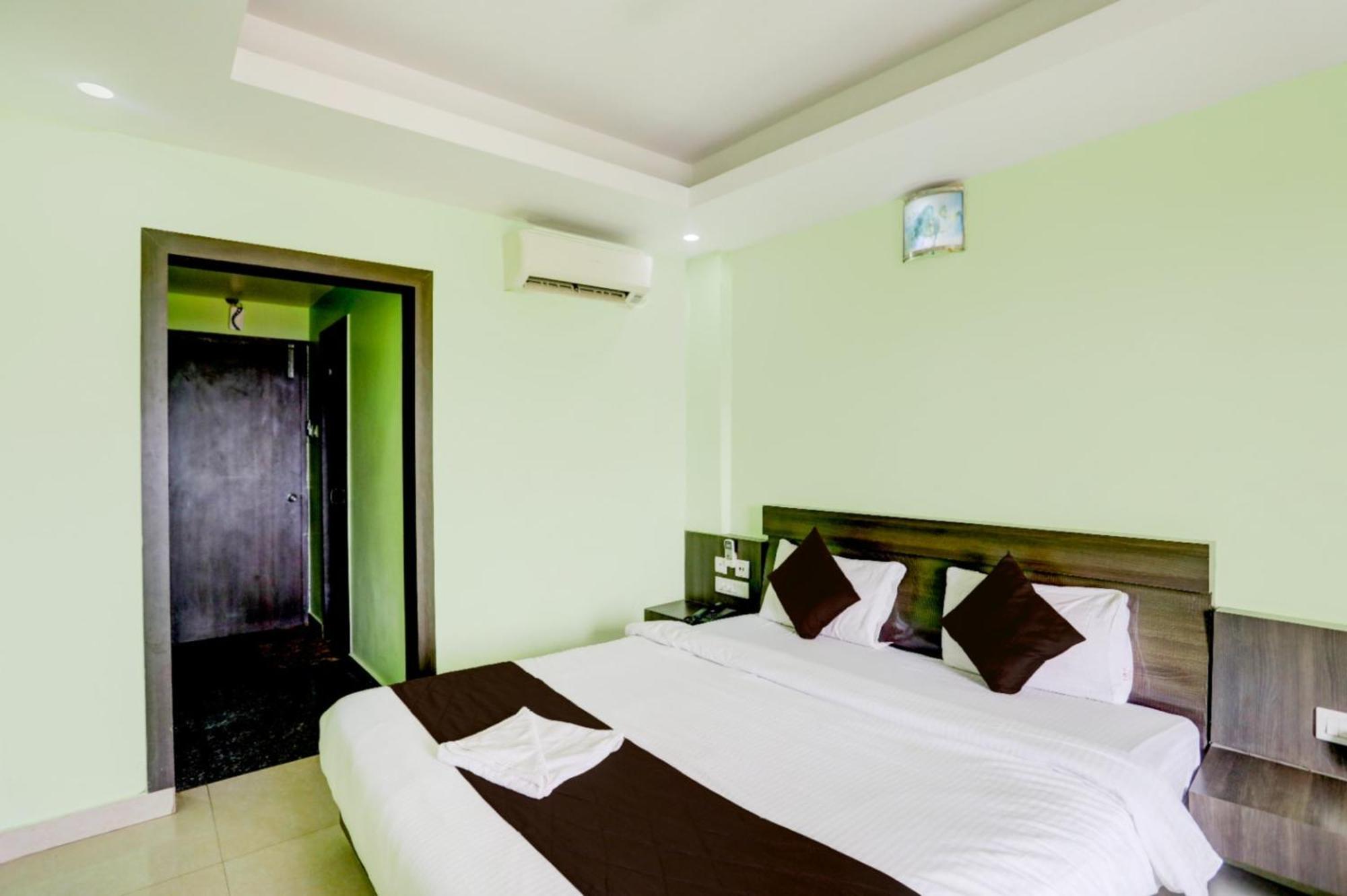 Deep Ganga Inn Near Sea Beach By Morservices Puri Bagian luar foto